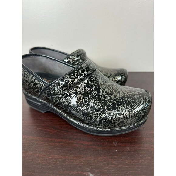 Dansko Professional Womens Clog 39 US 8.5-9 Black Leather Nurse Shoe - Picture 1 of 12